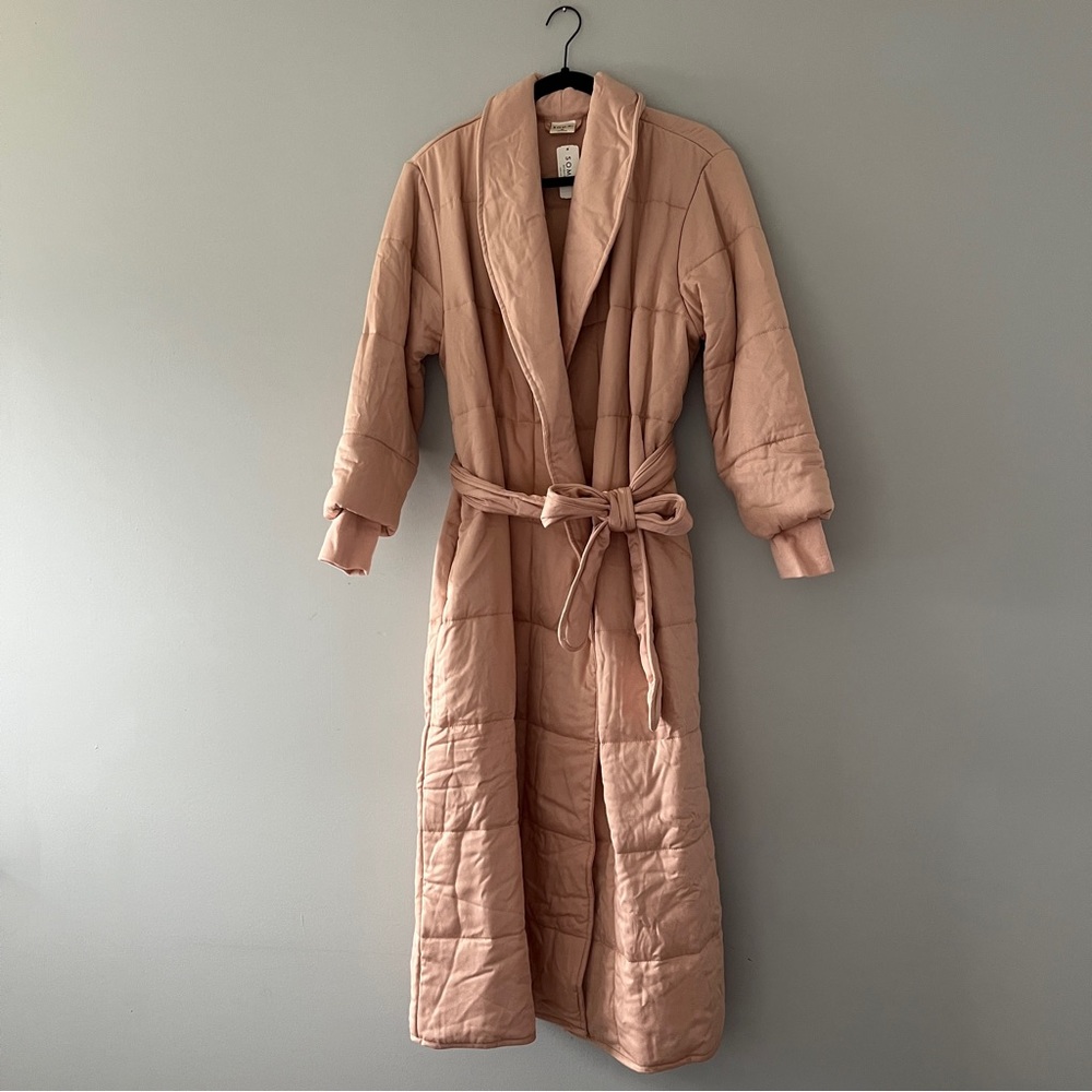 Soma pink puffer long sleeve long robe heavy size medium